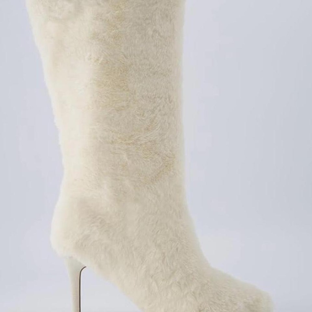 CUSHIONAIRE Women's Posh Faux Shearling Furry Boot with Stiletto Heel,‎  6.5 NEW